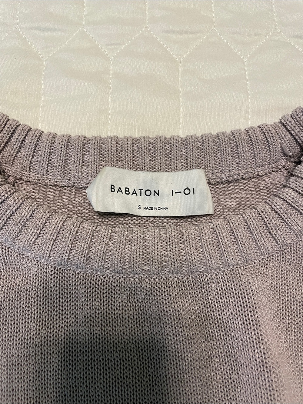 Aritzia Babaton Mina Sweater Small - Picture 4 of 5